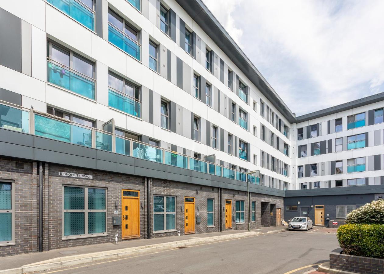 1 Bed Apartment - Redhill Central, Surrey, Gatwick #3 外观 照片